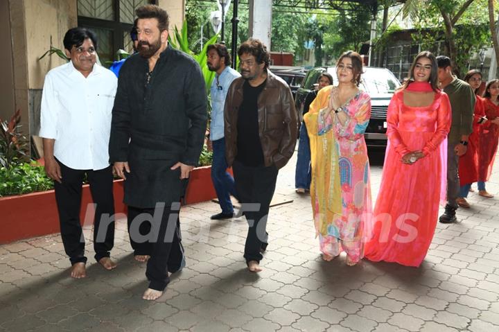 Sanjay Dutt, Charmy Kaur, Puri Jagannadh, Kavya Thapar and Ram Pothineni snapped at Siddhivinayak Temple