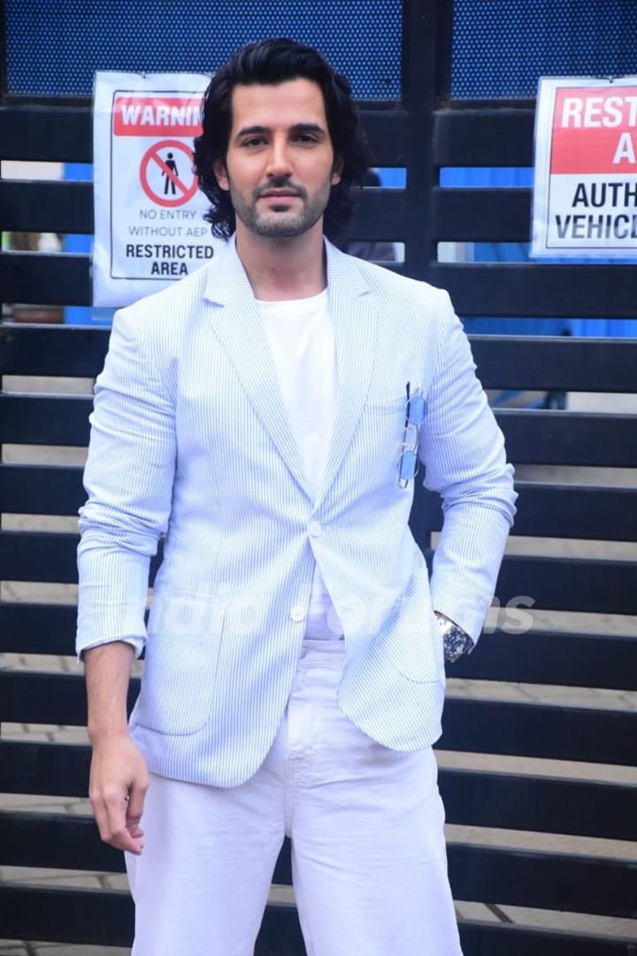 Aditya Seal snapped at Kalina airport