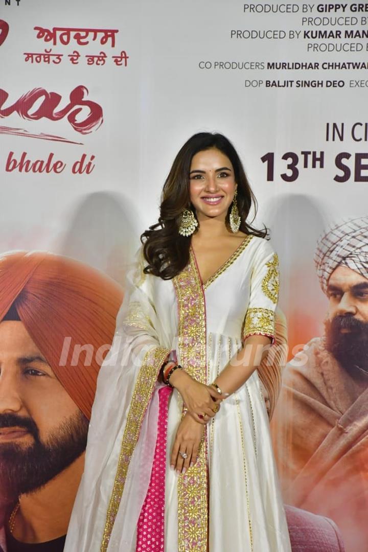 Jasmin Bhasin snapped at the trailer launch of their upcoming movie Ardaas Sarbat De Bhale Di