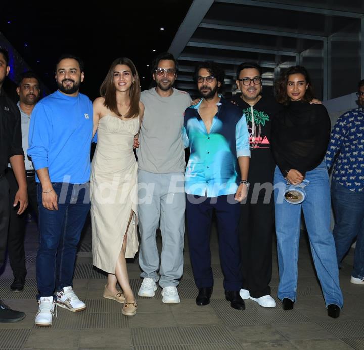 Dinesh Vijan, Rajkummar Rao, Kriti Sanon, Patralekhaa and Abhishek Banerjee grace the success party of Stree 2