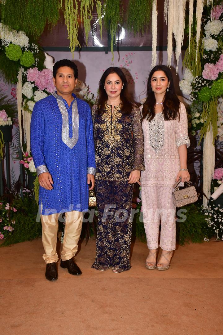 Sachin Tendulkar and Sara Tendulkar grace Eka Lakhani and Ravi Bhagchandka's engagement party