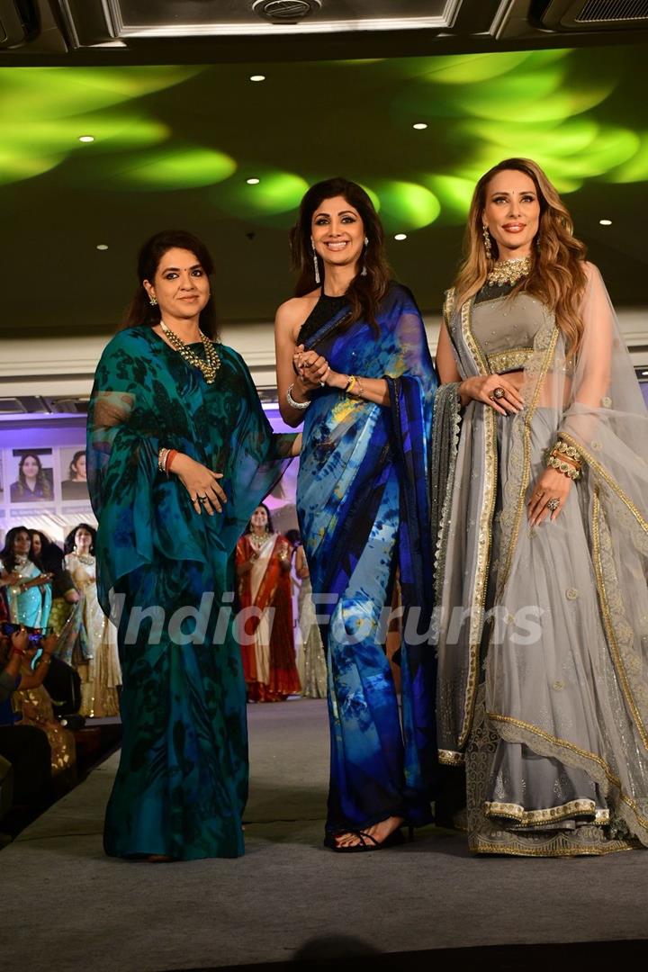 Shilpa Shetty and Iulia Vantur snapped at the event 