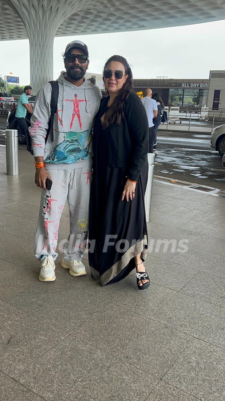 Remo Dsouza snapped at the airport