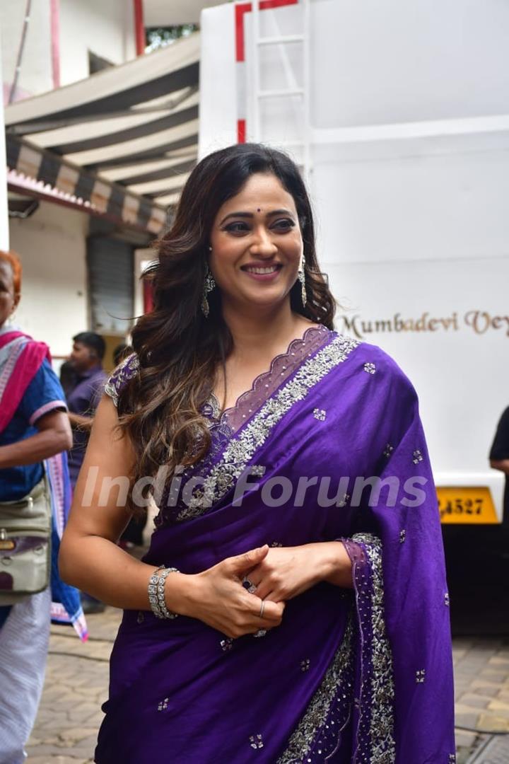 Shweta Tiwari snapped promoting their upcoming movie IC 814 on sets of Aapkaa Apna Zakir