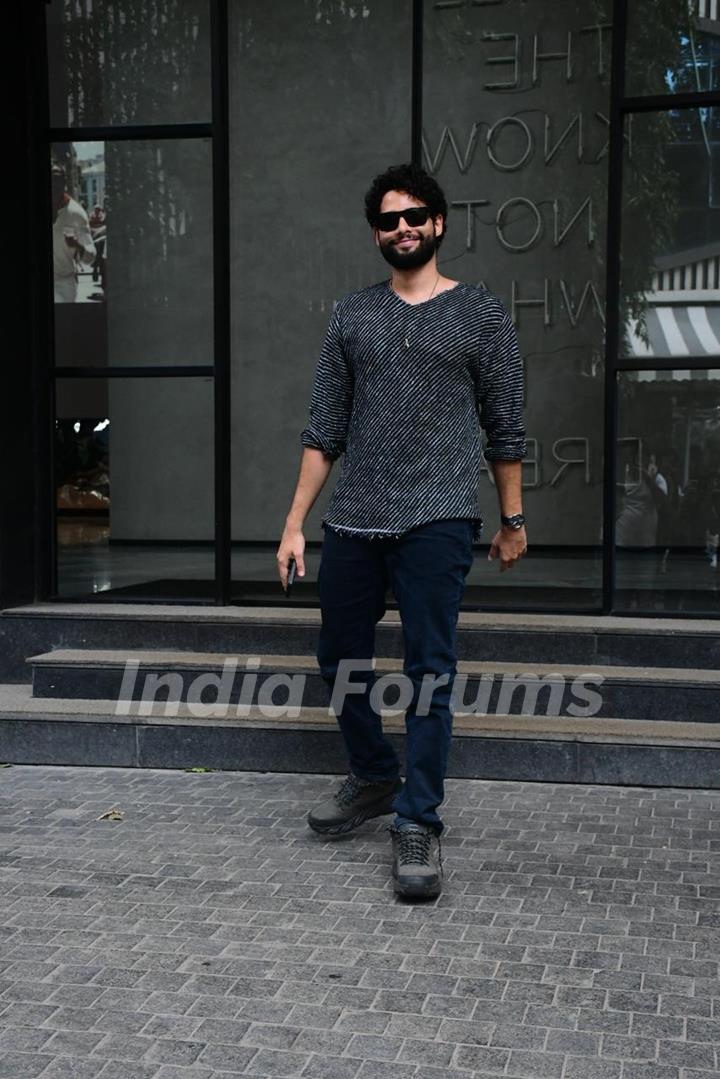 Siddhant Chaturvedi snapped in the city