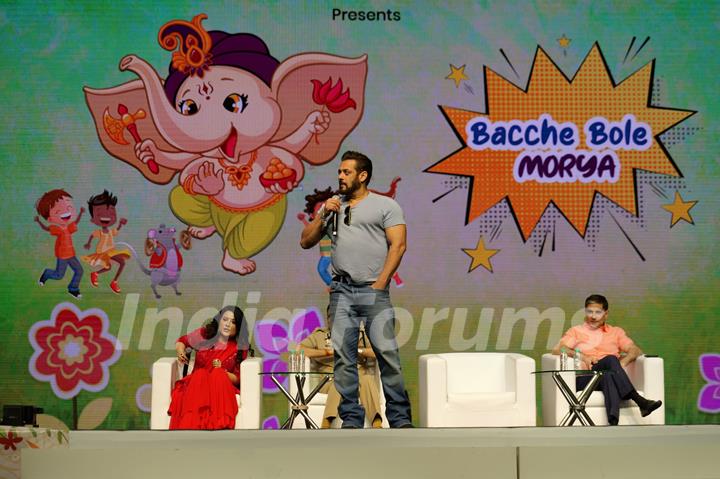 Salman Khan attends eco-friendly Ganesha Event