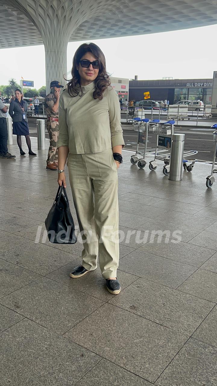 Raveena Tandon snapped at the airport