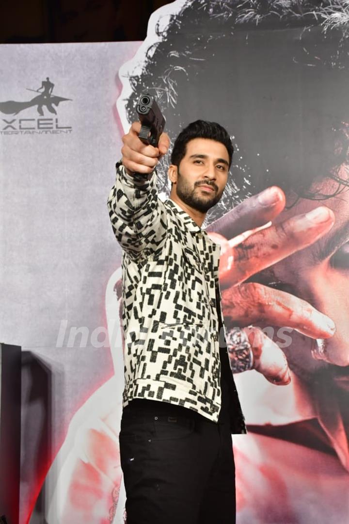 Raghav Juyal grace the trailer launch of their upcoming film 'Yudhra'