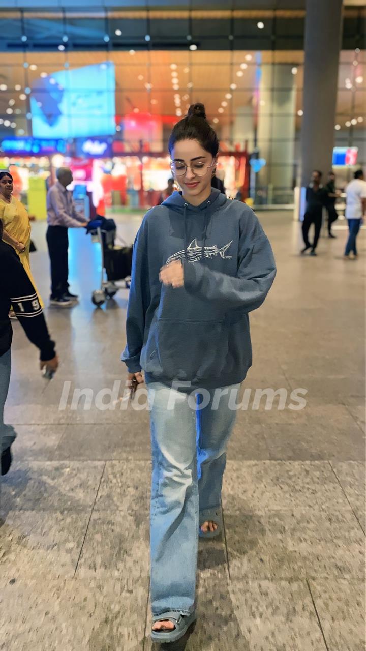 Ananya Panday snapped at the airport