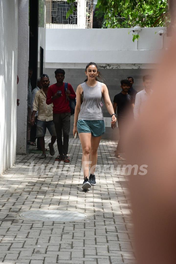 Rakul Preet Singh snapped in the city