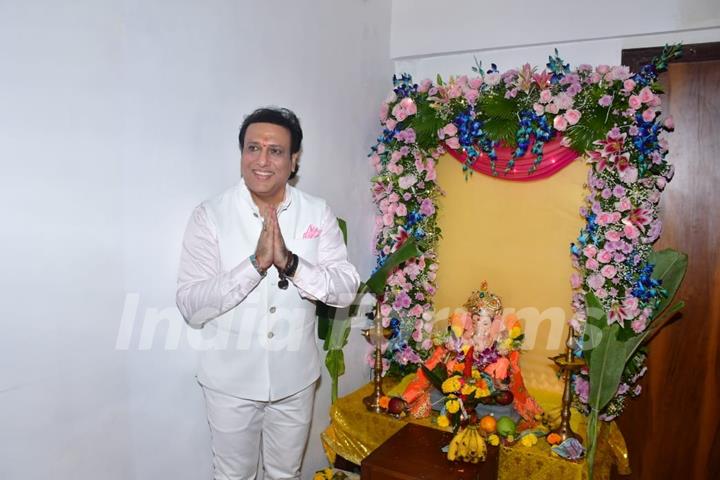 Govinda celebrates Ganesh Chaturthi at his home