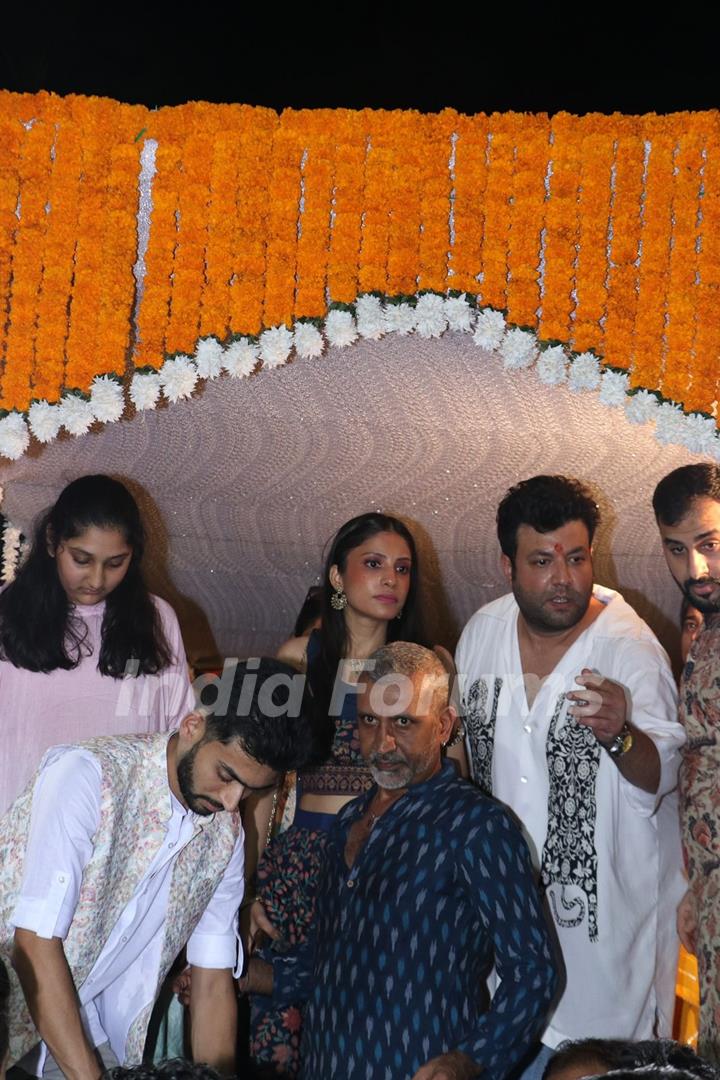 Varun Sharma snapped at thair Ganpati Visarjan