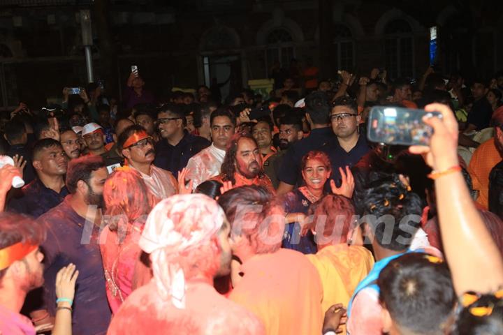 Anant Ambani and Radhika Merchant snapped at their Bappa Visarjan