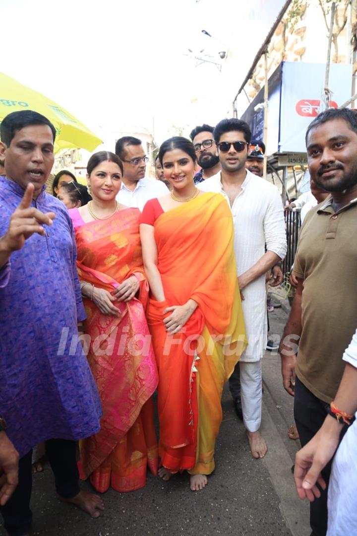 Bhagyashree Patwardhan snapped at Lalbhaug cha Raja