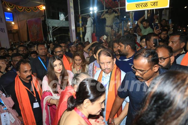 Aishwarya Rai Bachchan snapped at GSB Ganpati Darshan