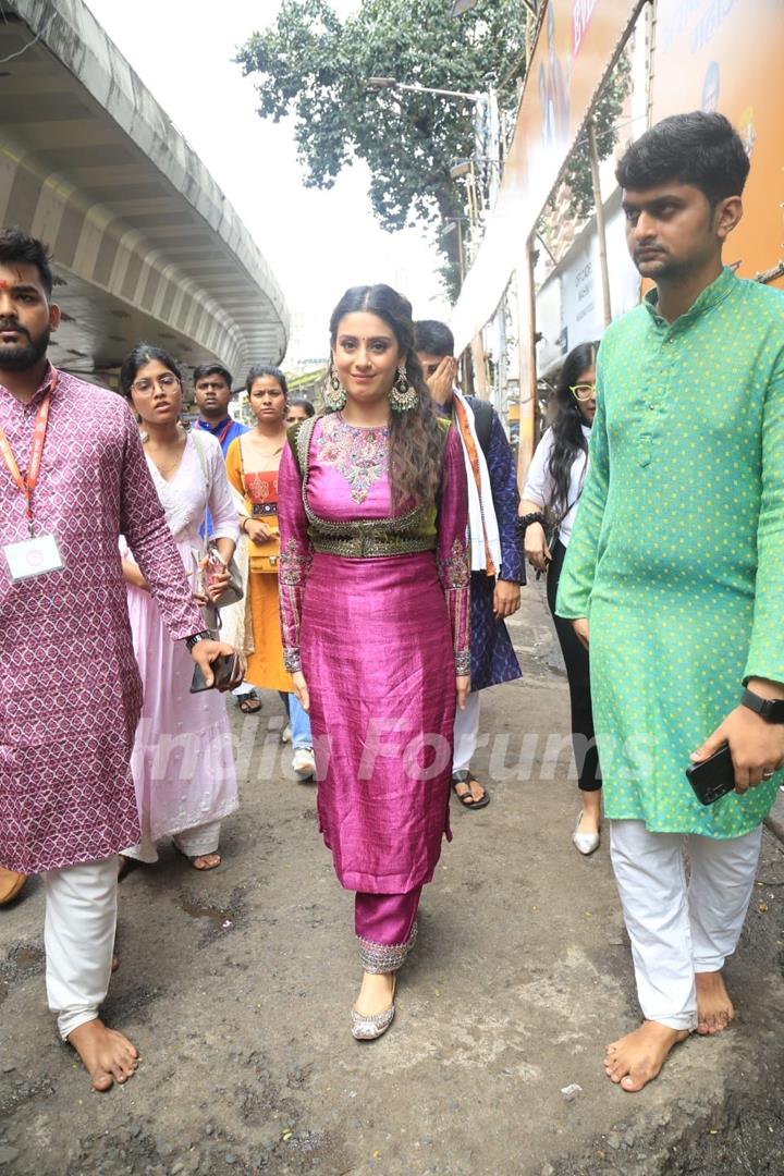 Isha Malviya snapped at Lalbhag cha Raja