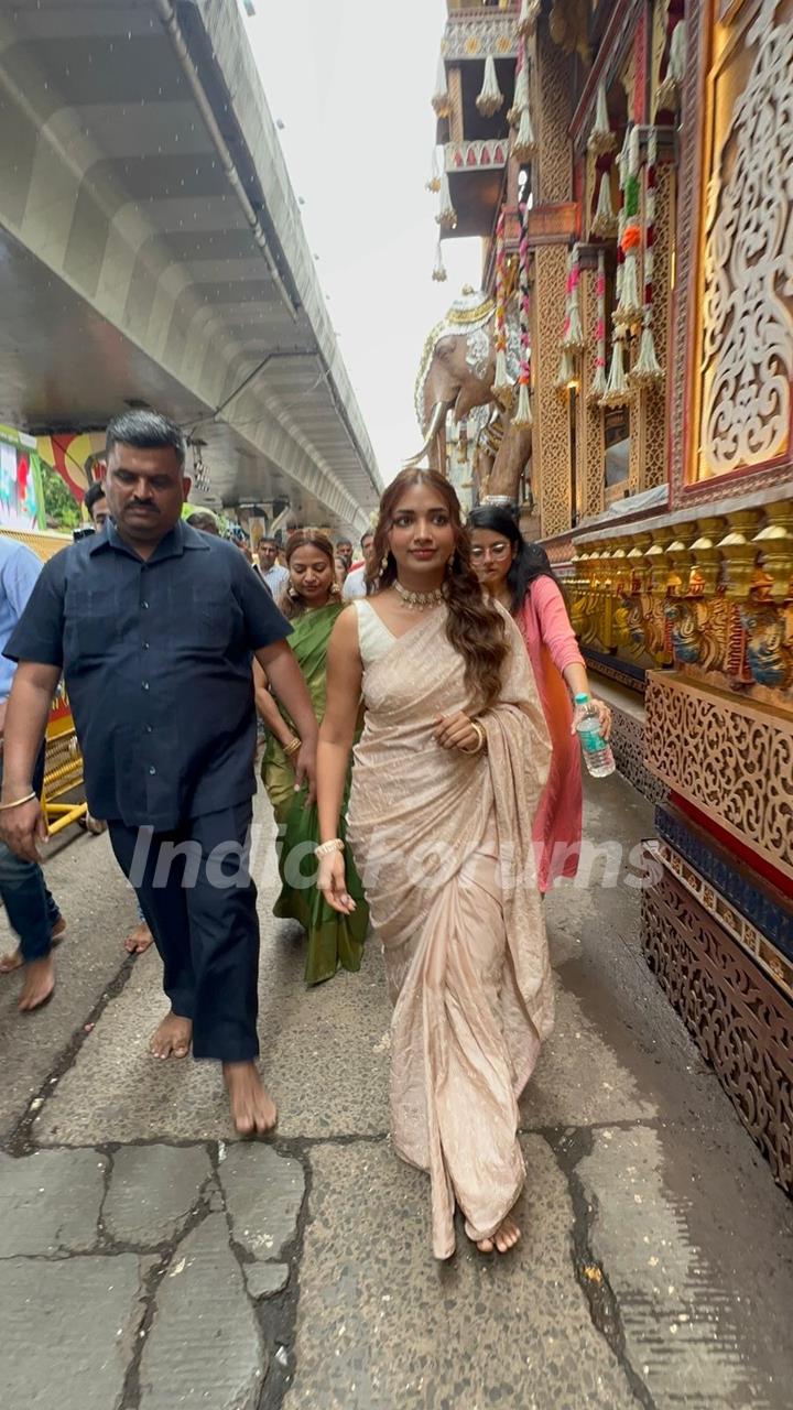 Jiya Shankar snapped at Lalbhag cha Raja