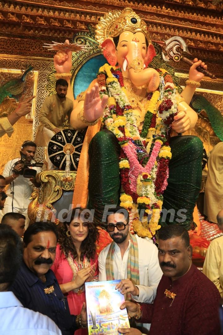 Ayushmann Khurrana and Tahira Kashyap Khurrana  snapped at Lalbhag cha Raja