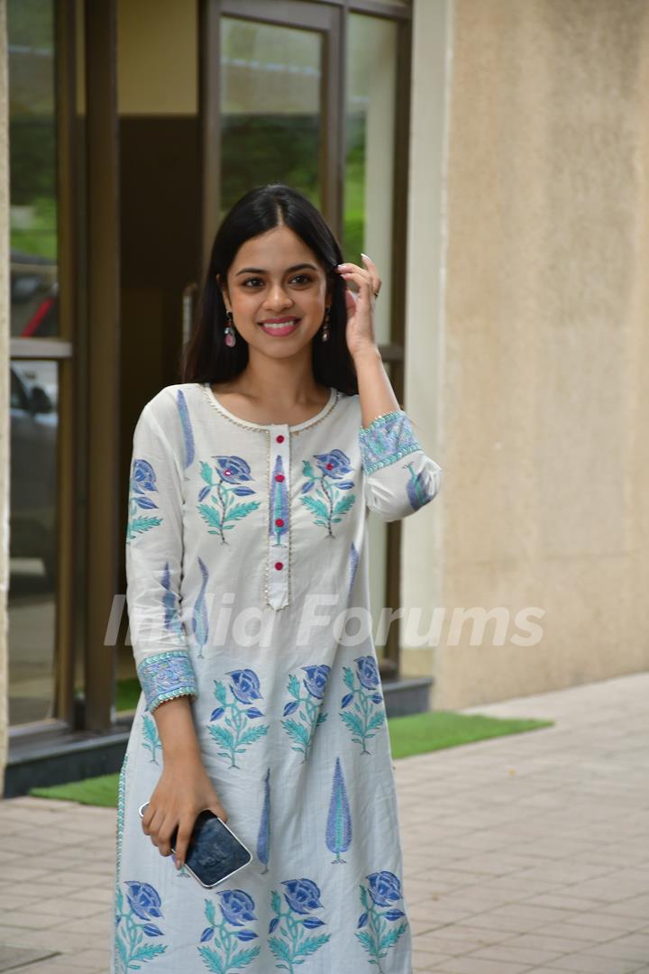 Nitanshi Goel snapped in the city