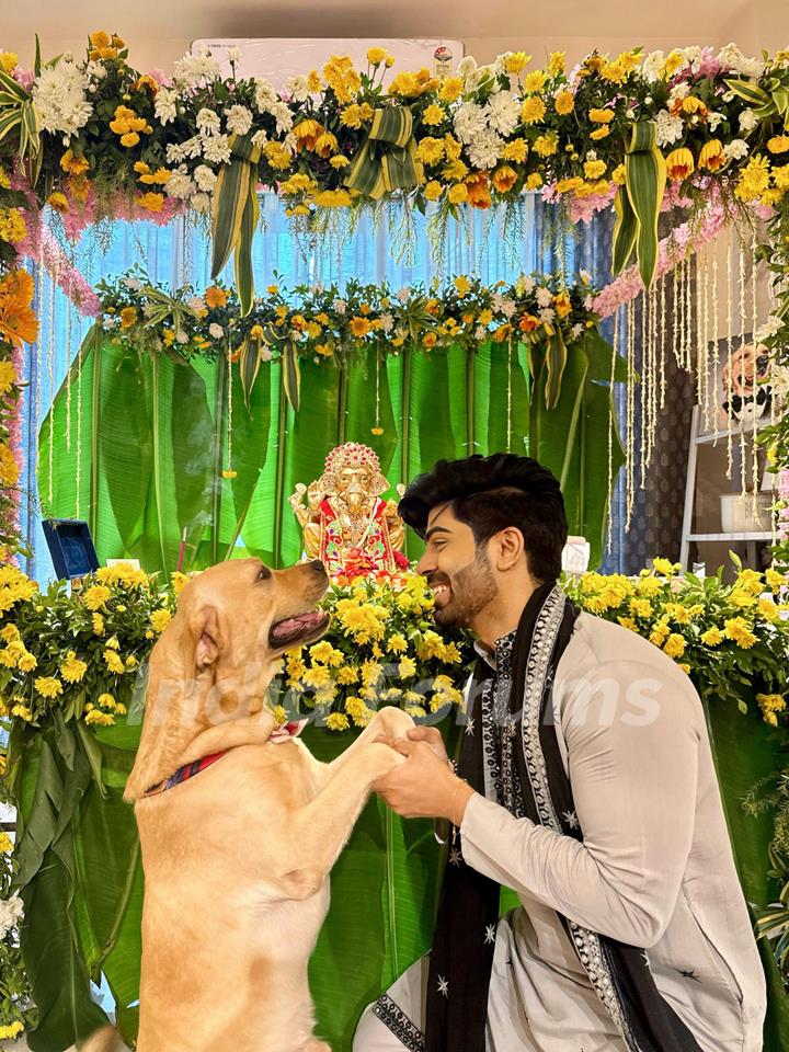 Akash Chaudhary looks super stylish during Ganesh Chaturthi Celebrations