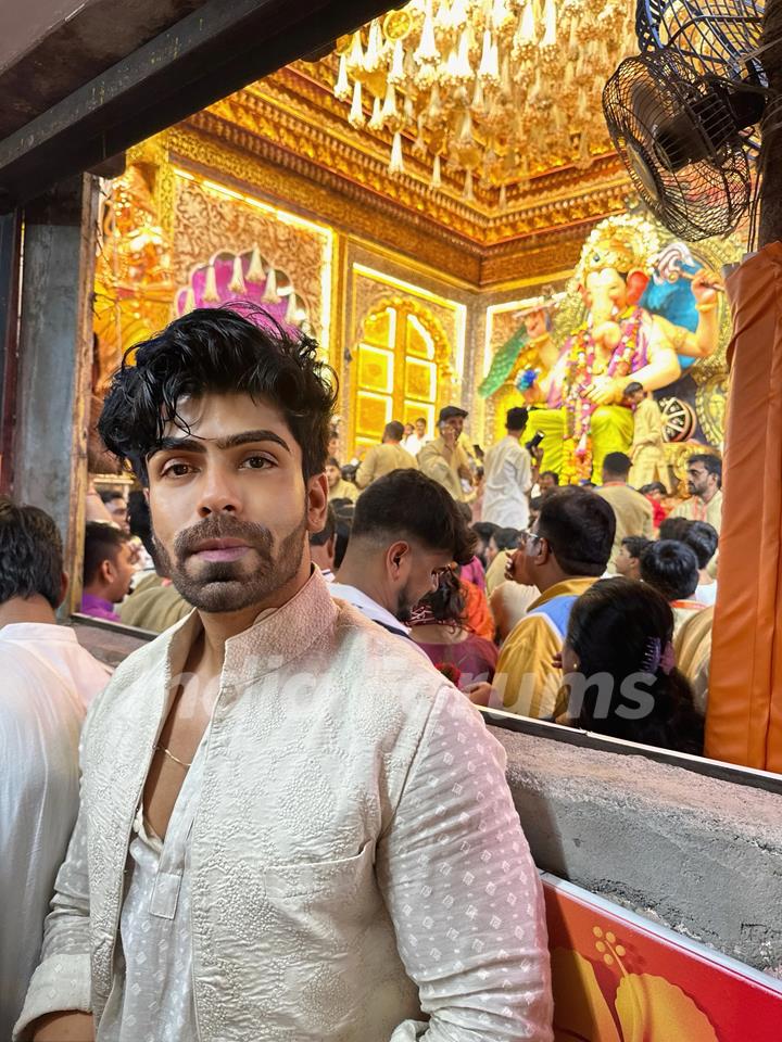 Akash Chaudhary looks super stylish during Ganesh Chaturthi Celebrations