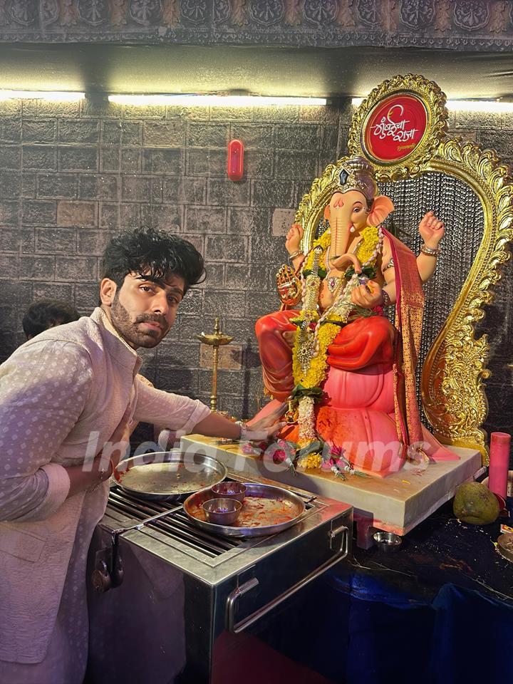 Akash Chaudhary looks super stylish during Ganesh Chaturthi Celebrations