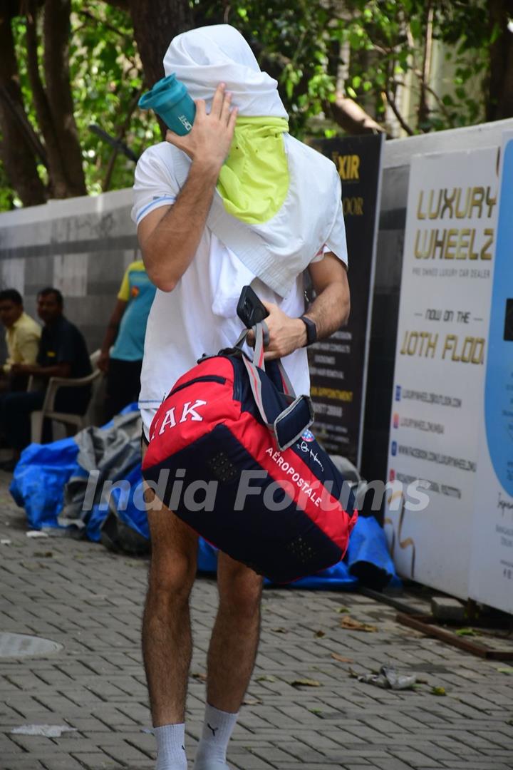 Ibrahim Ali Khan snapped in the city