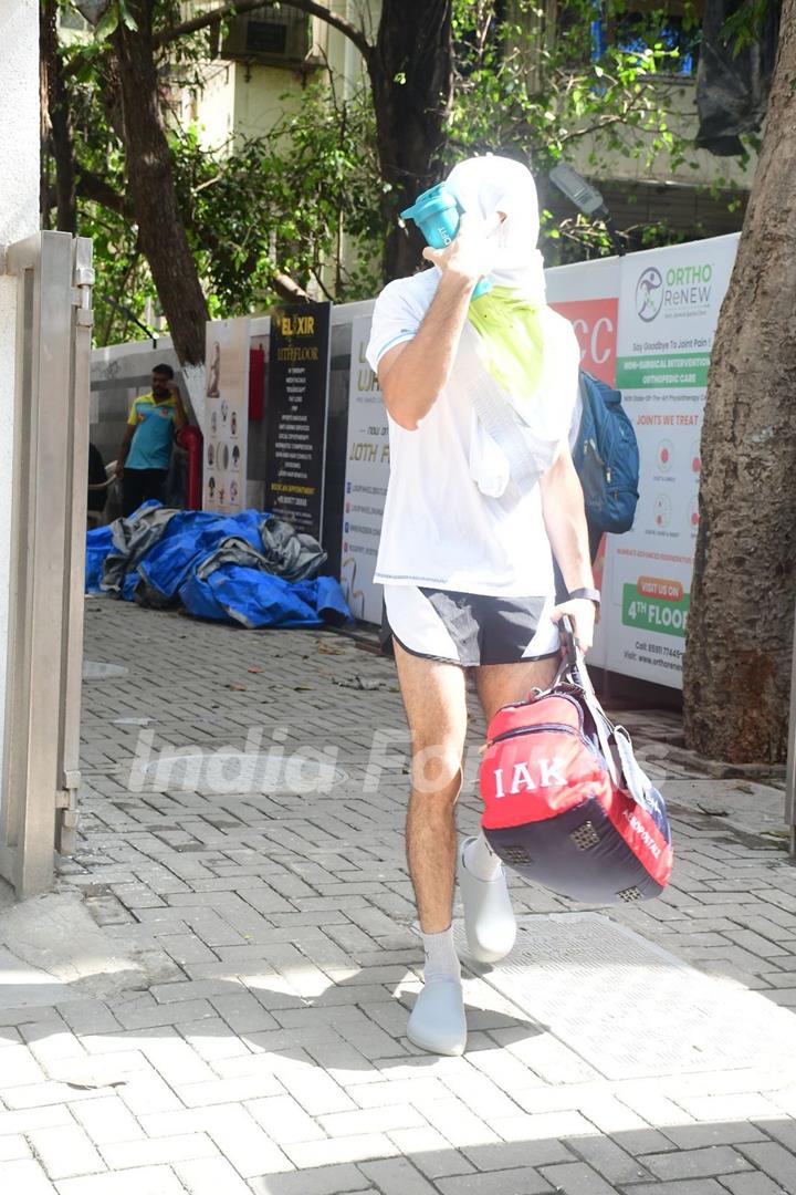 Ibrahim Ali Khan snapped in the city