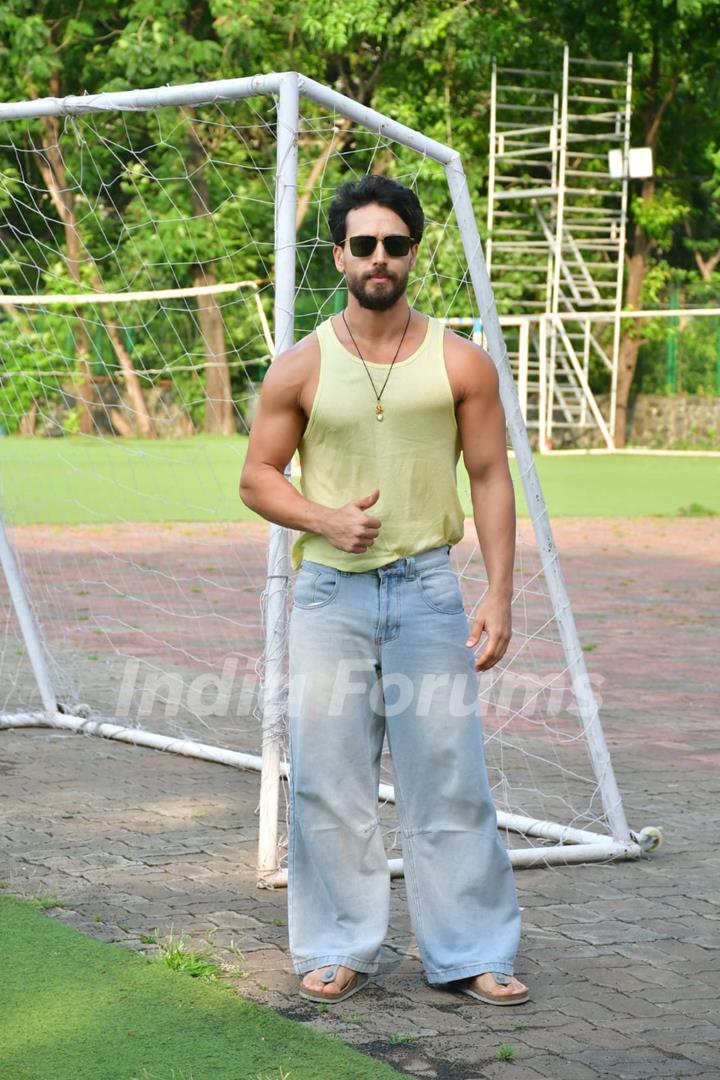 Tiger Shroff snapped in the city