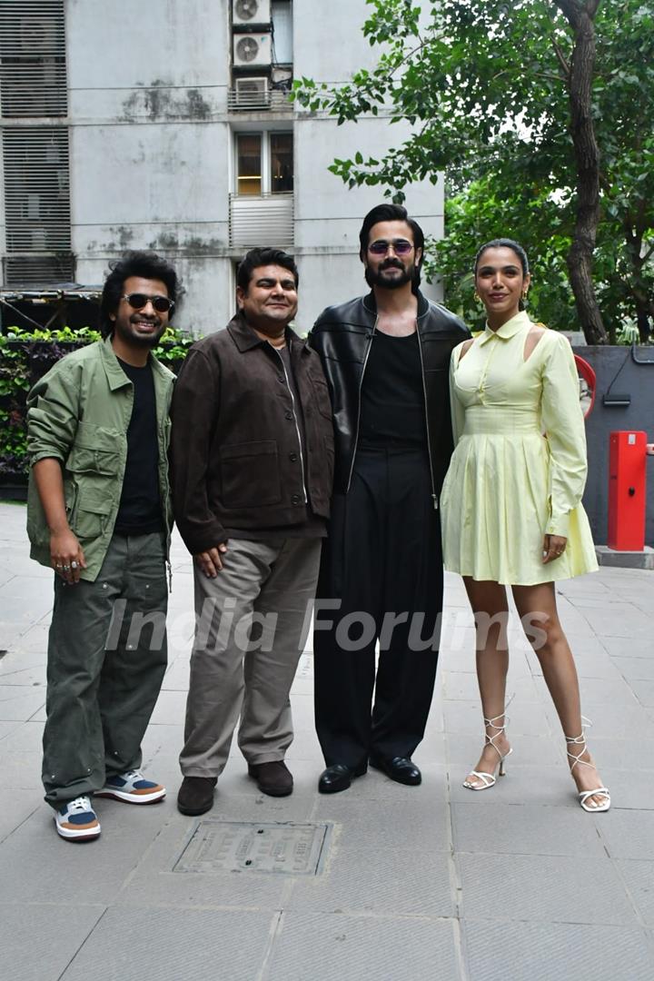 Shriya Pilgaonkar and Bhuvan Bam snapped promoting their upcoming series 'Taaza Kabar Season 2'