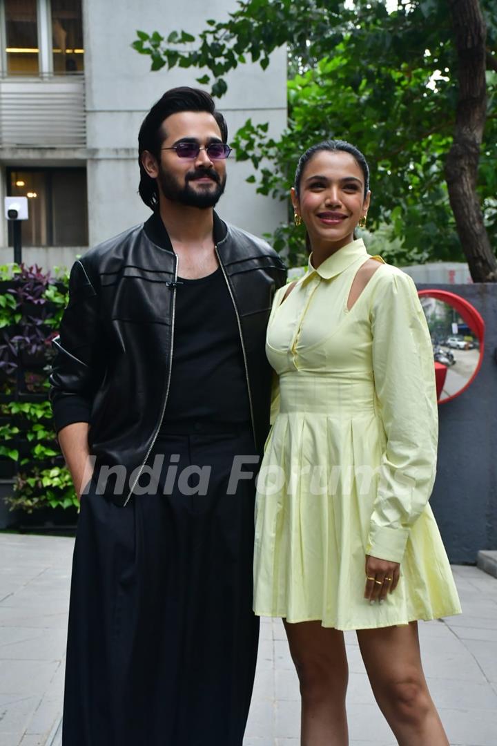 Shriya Pilgaonkar and Bhuvan Bam snapped promoting their upcoming series 'Taaza Kabar Season 2'