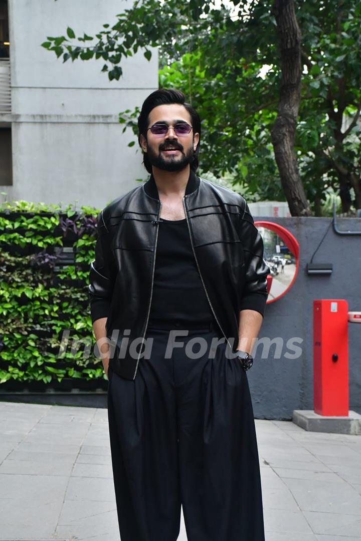 Bhuvan Bam snapped promoting their upcoming series 'Taaza Kabar Season 2'