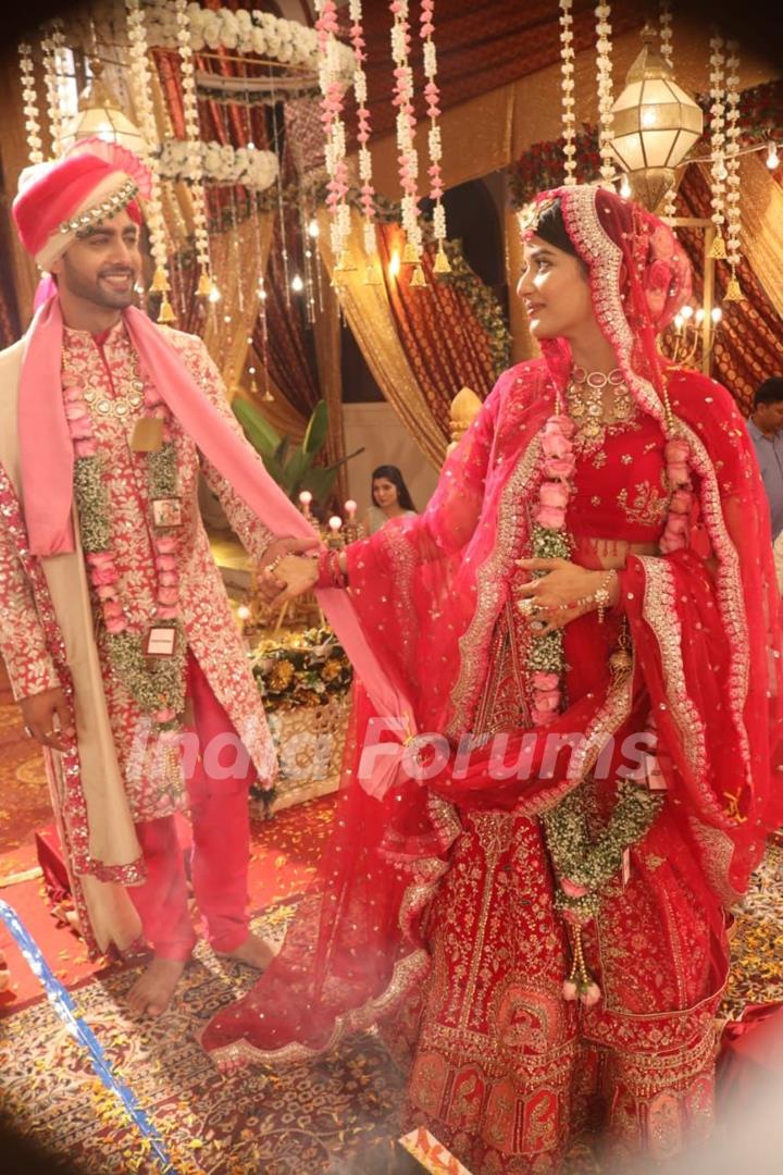 Yeh Rishta Kya Kehlata Hai Armaan and Ruhi Wedding scene 