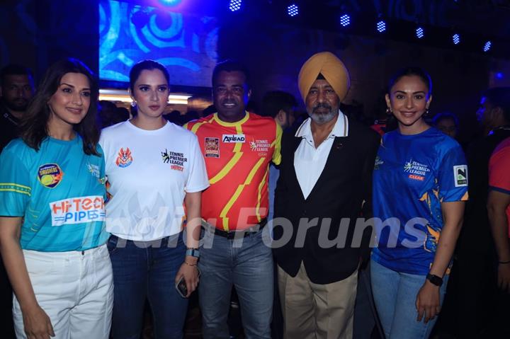 Sonali Bendre, Mahesh Bhupathi, Leander Paes, Rakul Preet Singh and Sania Mirza snapped at Tennis Premier League Season 6 Auctions