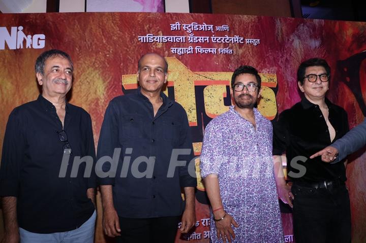 Aamir Khan, Sajid Nadiadwala, Ashutosh Gowariker and Rajkumar Hirani  grace the trailer launch of 'Yek Number'