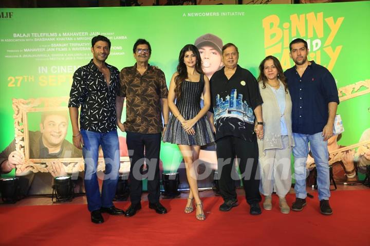 David Dhawan, Anil Dhawan, Rohit Dhawan and Anjini Dhawan  grace the premiere of Binny And Family