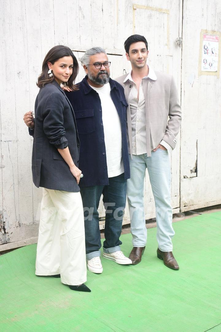 Alia Bhatt, Vasan Bala and Vedang Raina snapped promoting their upcoming film 'Jigra' at Mehboob studios