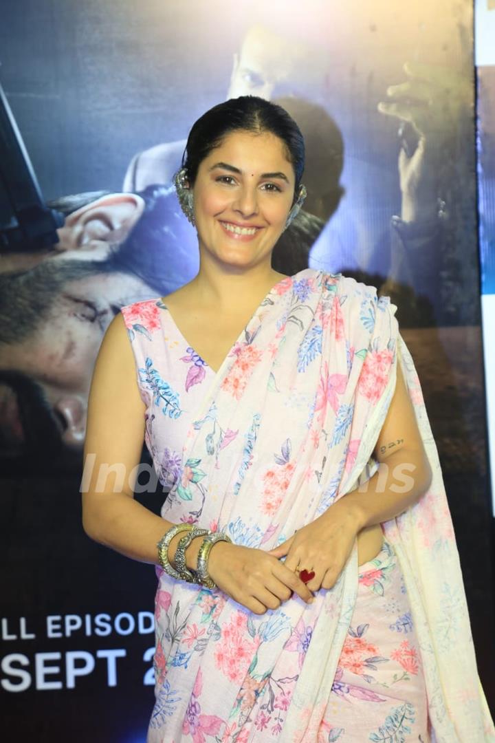 Isha Talwar grace the premiere of 'Taaza Khabar season 2'