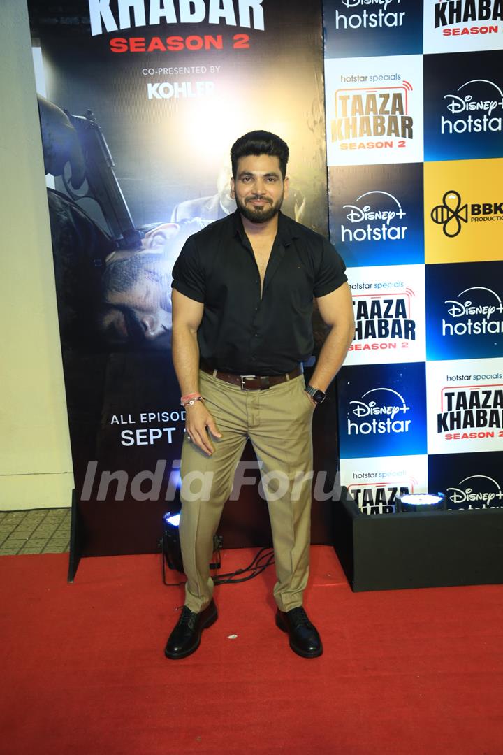 Shiv Thakare grace the premiere of 'Taaza Khabar season 2'