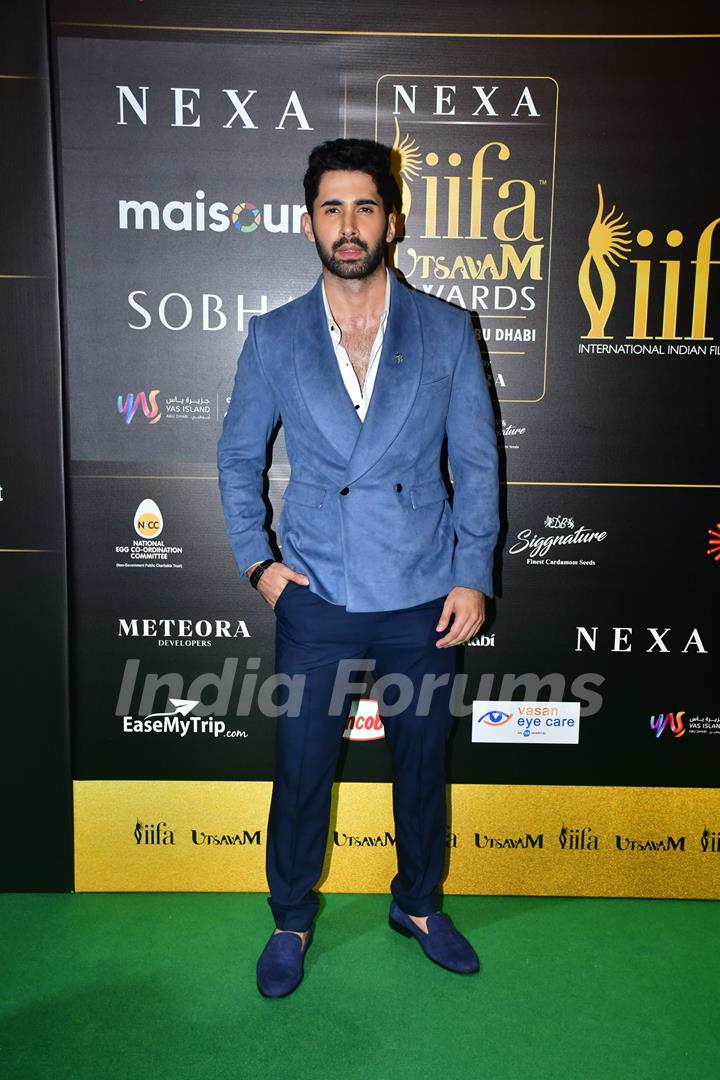 Lakshya Lalwani grace the green carpet of IIFA Utsavam Awards 2024