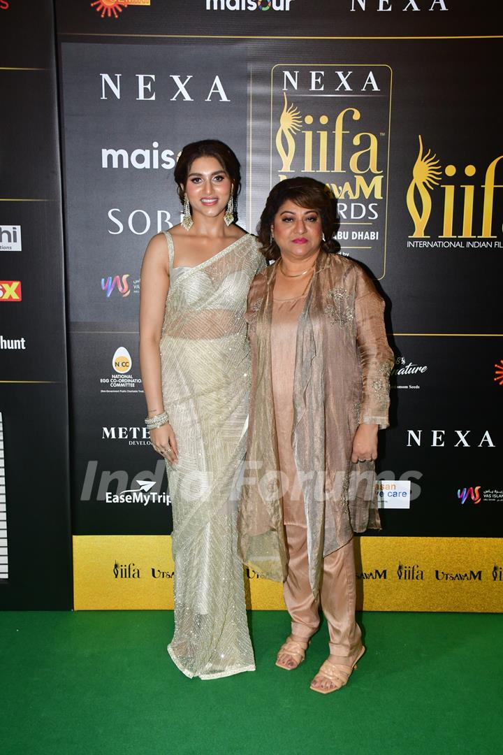 Celebrities grace the green carpet of IIFA Utsavam Awards 2024