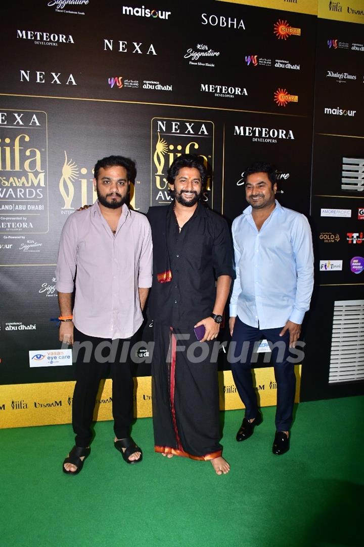 Celebrities grace the green carpet of IIFA Utsavam Awards 2024