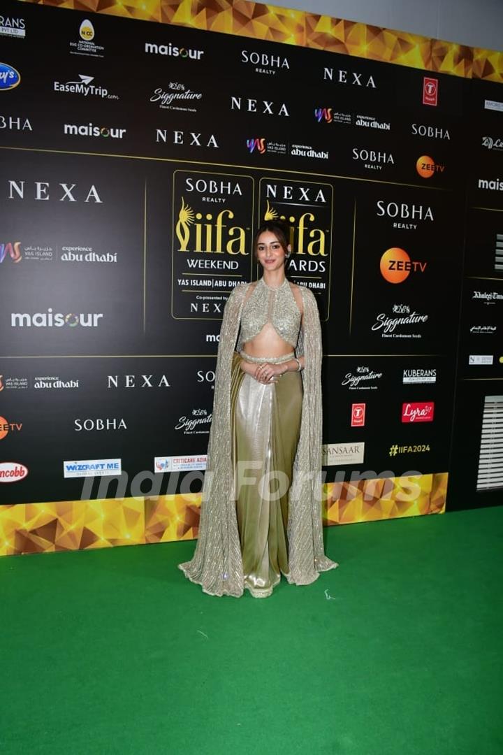 Ananya Panday grace the green carpet of IIFA Awards 2024