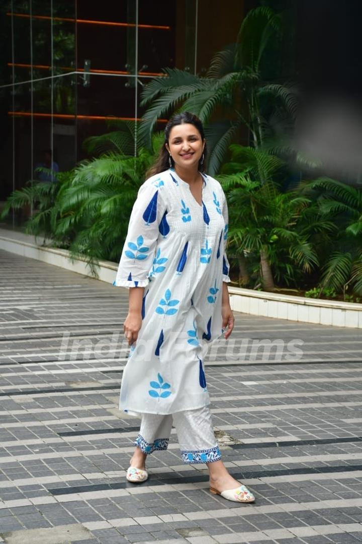 Parineeti Chopra snapped in the city