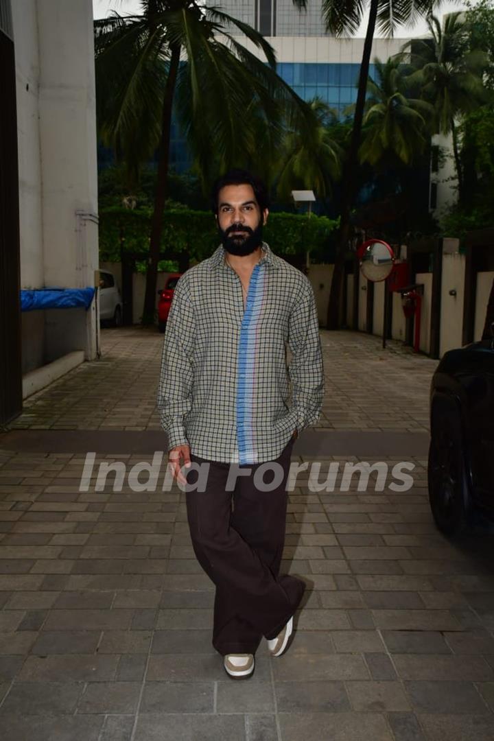 Rajkummar Rao snapped promoting their upcoming film 'Vicky Vidya Ka Woh Wala Video'