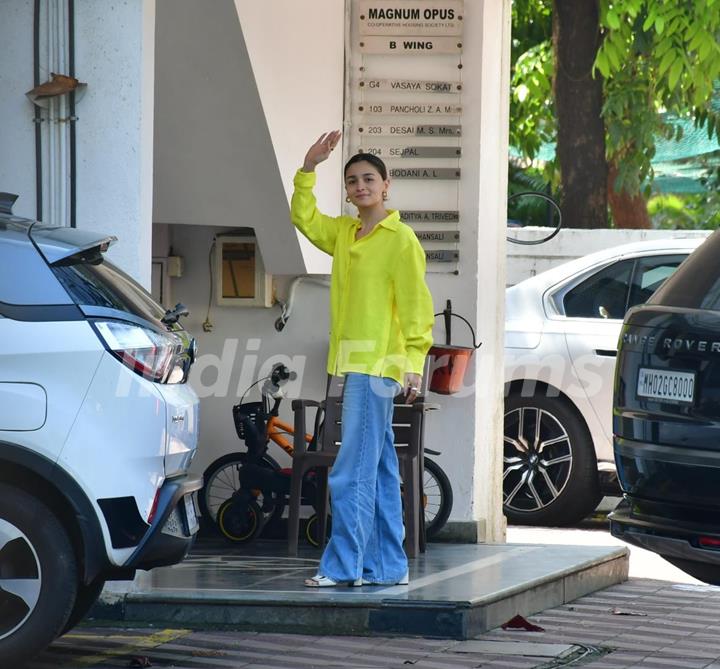 Alia Bhatt snapped in the city