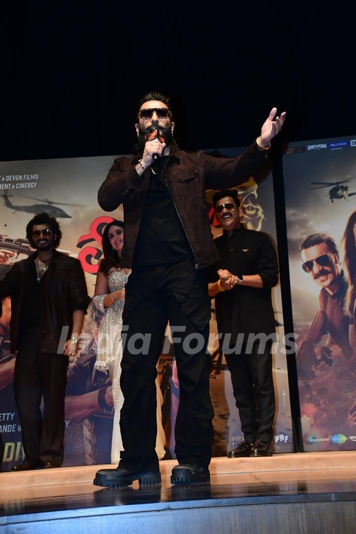 Ajay Devgn, Kareena Kapoor Khan, Tiger Shroff, Ranveer Singh, Arjun Kapoor, Rohit Shetty and other celebs grace the trailer launch of ‘Singham Again’