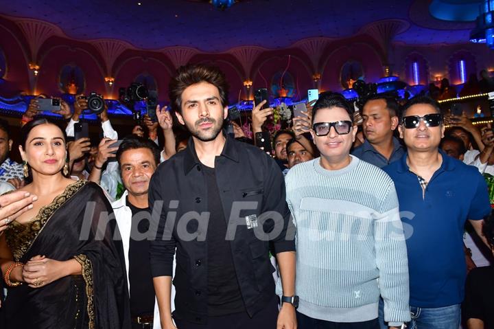 Vidya Balan, Bhushan Kumar, Anees Bazmee and Kartik Aaryan snapped at the trailer launch of ‘Bhool Bhulaiyaa 3’ at Raj Mandir in Jaipur