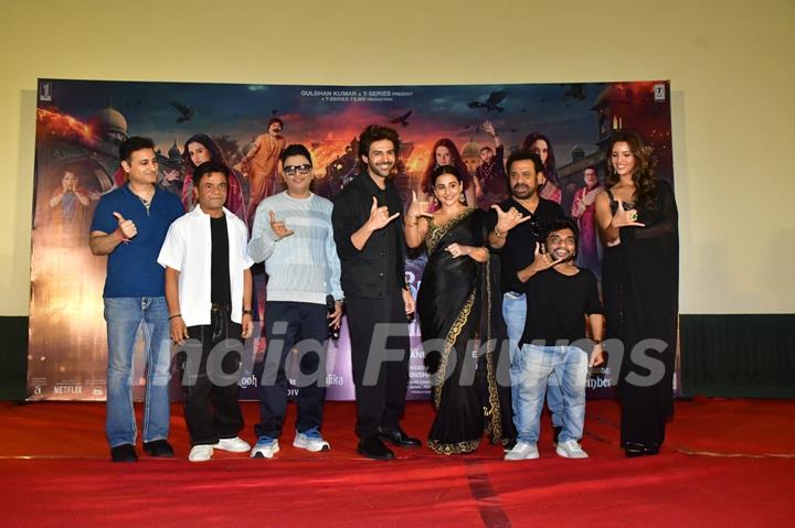 Vidya Balan, Rajpal Yadav, Bhushan Kumar, Anees Bazmee, Kartik Aaryan and Triptii Dimri snapped at the trailer launch of ‘Bhool Bhulaiyaa 3’ at Raj Mandir in Jaipur