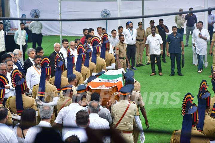 Celebrities snapped at Ratan Tata's Funeral